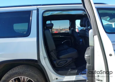 2024 Jeep Wagoneer Series Ii 4X4 from USA, damaged, VIN 1C4SJVBP5RS136025